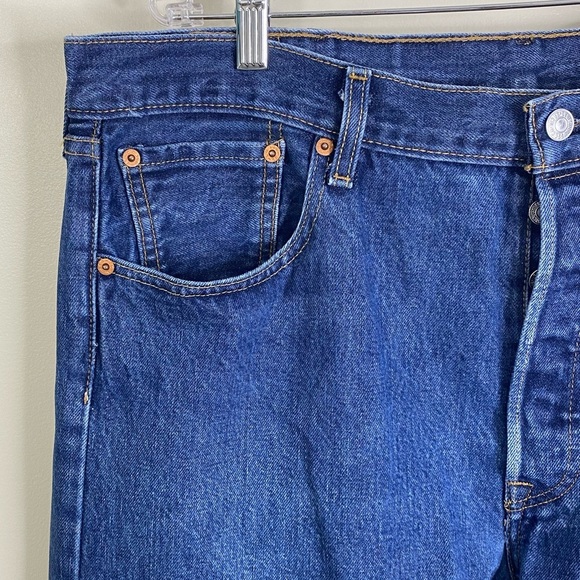 LEVI STRAUSS & CO. 541 MENS BUTTON CLOSURE BLUE JEANS 100% COTTON 38W, 36L - Picture 7 of 17